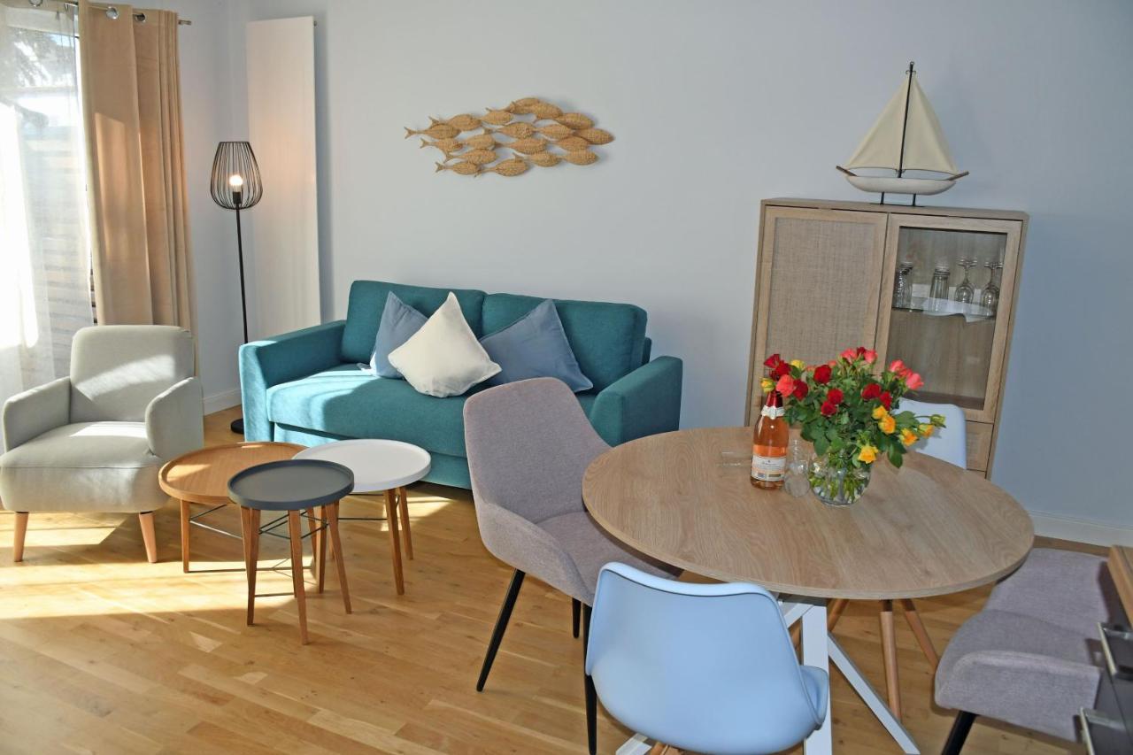 Schoene Ferienwohnungen Mit Kamin Im Ostseebad Sellin Esterno foto