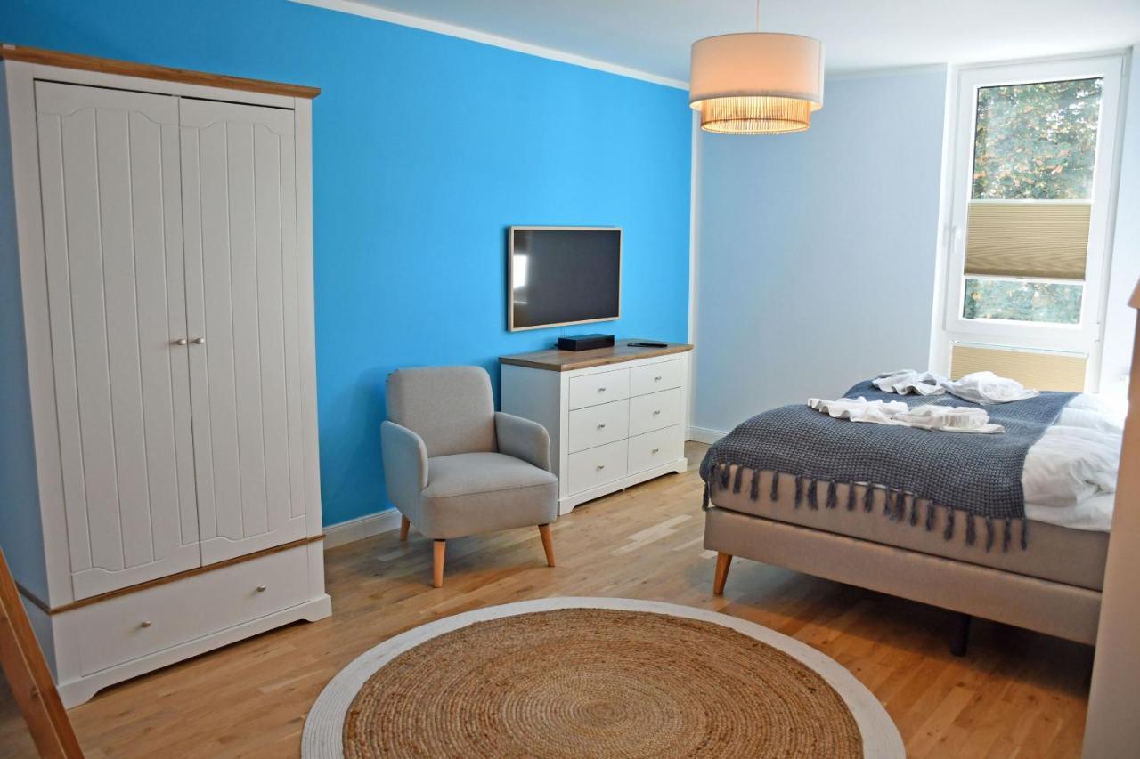 Schoene Ferienwohnungen Mit Kamin Im Ostseebad Sellin Esterno foto