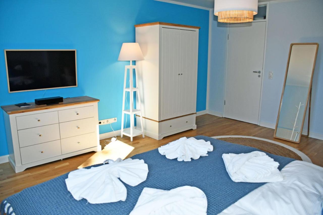 Schoene Ferienwohnungen Mit Kamin Im Ostseebad Sellin Esterno foto