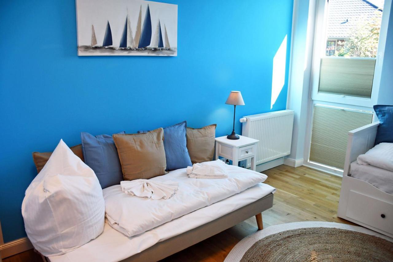 Schoene Ferienwohnungen Mit Kamin Im Ostseebad Sellin Esterno foto